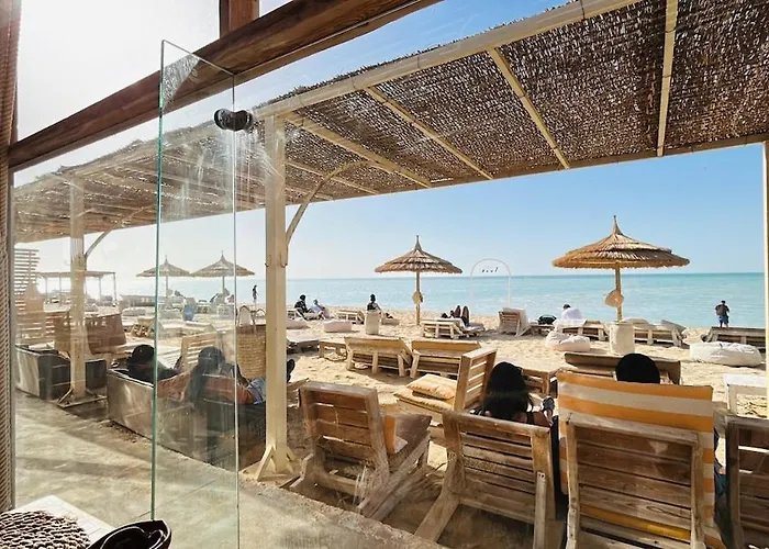 Cosy La Hacienda Sea & Pool View